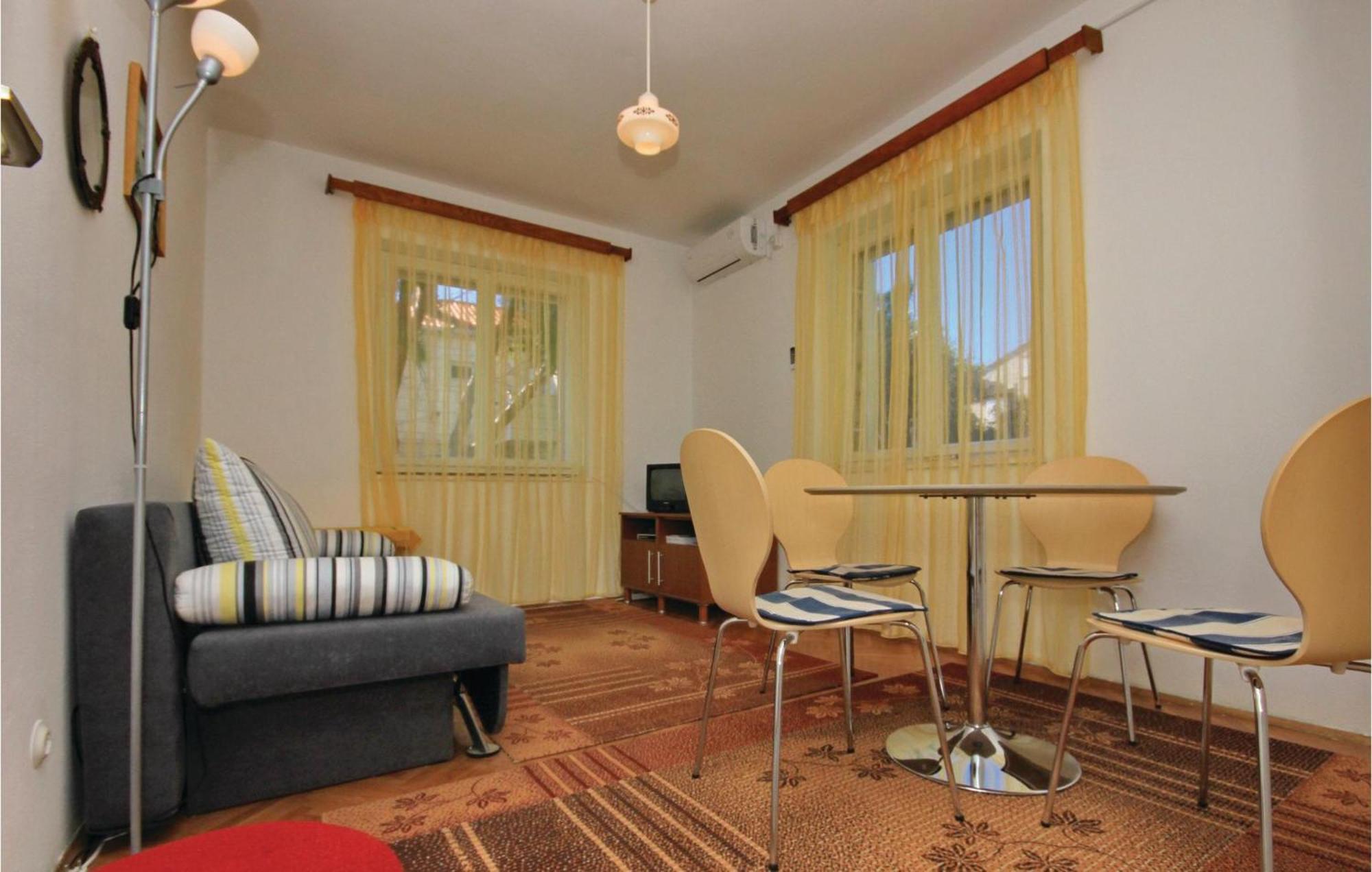 Amazing Apartment In Lumbarda With Kitchen Exterior photo